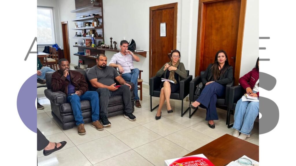 Prefeitura de Assis alinha com entidades a 26ª Festa do Milho, que será realizada de 4 a 6 de julho. Evento terá shows gratuitos, barracas e parque.