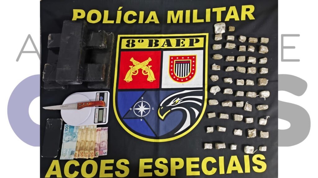 BAEP apreende cinco quilos de maconha com apoio de cão farejador em Presidente Prudente. Suspeito foi preso e levado à delegacia.