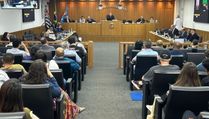 #01-03-camara-municipal-assis-projetos-banco-de-oculos-sessao