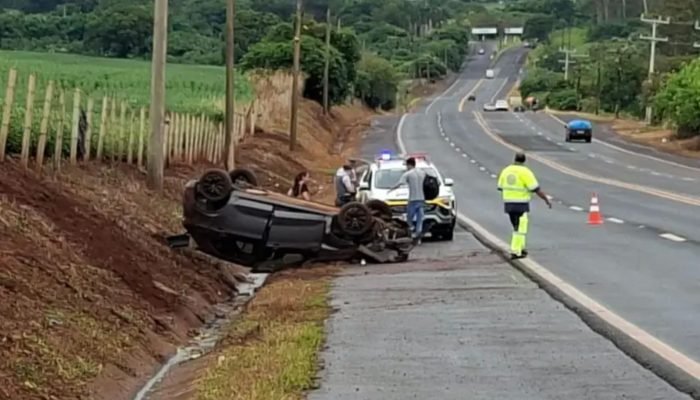#04-02-capotamento-rodovia-benedito-pires-chuva-assis-candido-mota