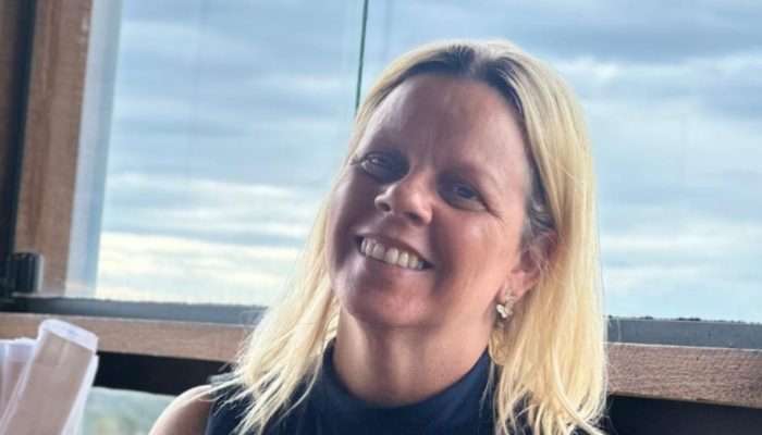 #07-04-diretora-escola-francisca-ribeiro-rita-sversuti-cidada-honoraria-assis