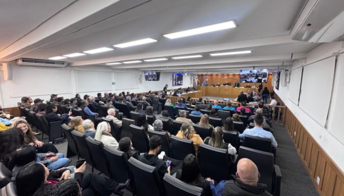 #08-02-camara-municipal-assis-plenario-sessao-ordinaria-vereadores