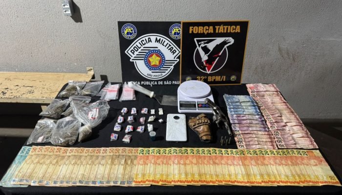 #09-04-forca-tatica-prende-homem-trafico-dry-arma-forro-banheiro-assis