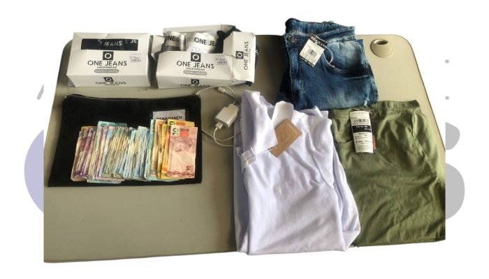 #1-12-roupas-dinheiro-recuperados-pm-paraguacu