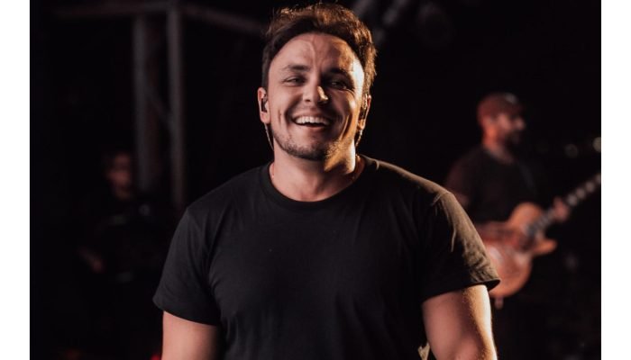 #2-12-theo-rubia-show-aviva-assis-2025 (1)