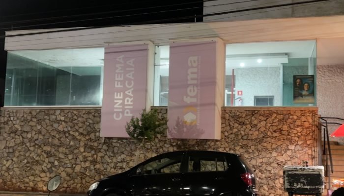 #23-10-cine-fema-piracaia-o-ultimo-azul-2025