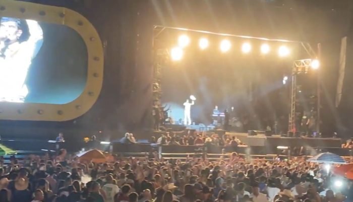 #23-11-luan-pereira-show-ficar-2025-assis