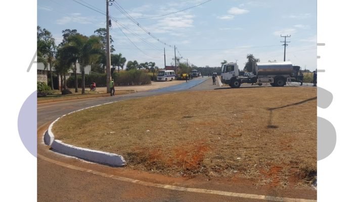 25-08-obras-recapeamento-avenida-benedito-pires-assis-2025