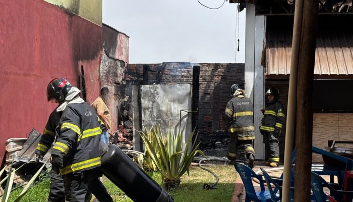 #25-10-incendio-espetinho-do-leandro-assis-2025 (1)