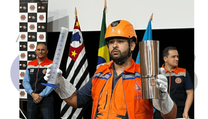 #25-11-entrega-kits-defesa-civil-civap-assis