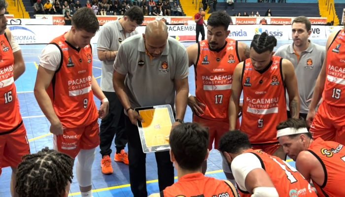 #26-09-assis-basquete-x-tatui-campeonato-paulista