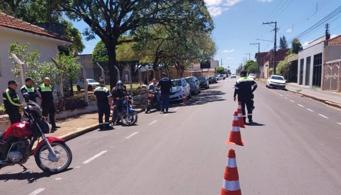 #capa-20-10-blitz-educativa-detran-sp-assis-2025