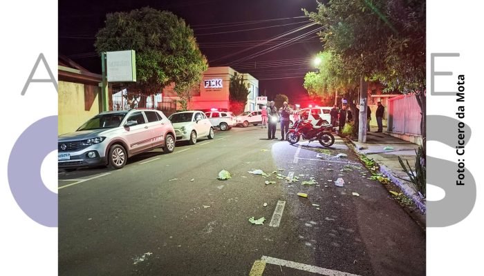 Idosa de 73 anos morre após ser atropelada por motocicleta no centro de Assis. Vítima foi socorrida, mas não resistiu. Acidente será investigado.