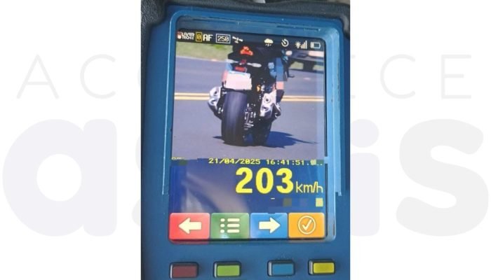motociclista-a-203-kmh-flagrado-na-sp-294-operacao-feriado-iacri-2025