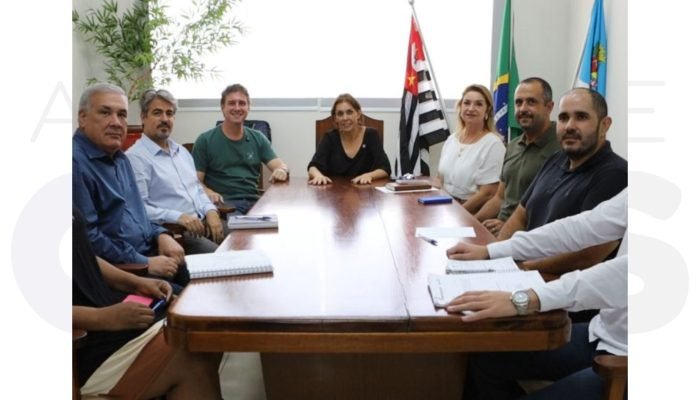 piso-salarial-magisterio-telma-spera-assis-2025